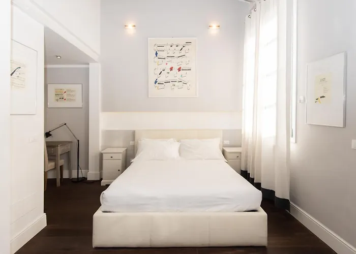 Lucrezia By Prestige * Firenze